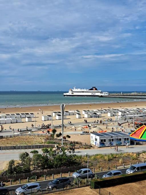 Apartment De Calais, Vue Sur Mer! *